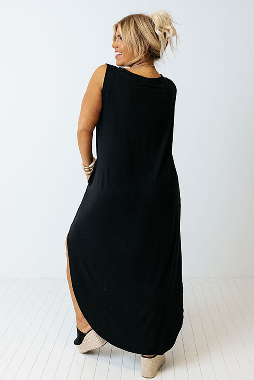 Plus Size Wide Sleeveless Shoulder Split Maxi Tank Dress