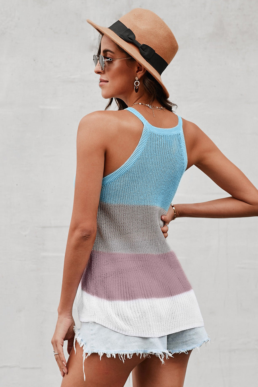 Color Block Sleeveless Jewel Neckline Knitted Tank Top