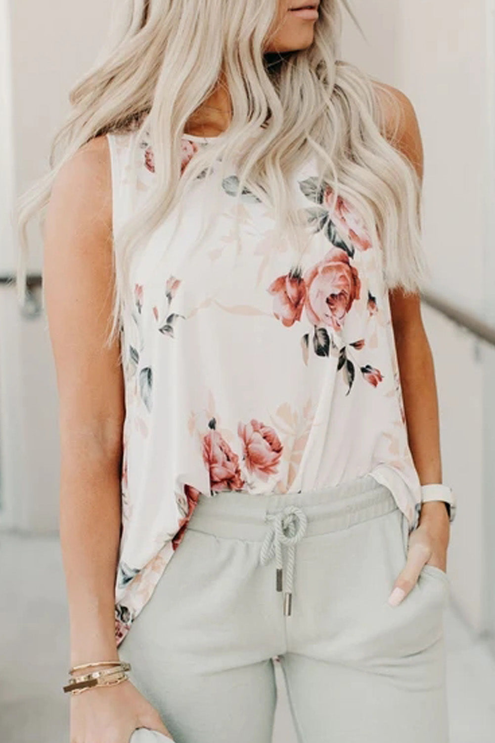 Floral Print Round Neck Casual Grey Tank Top