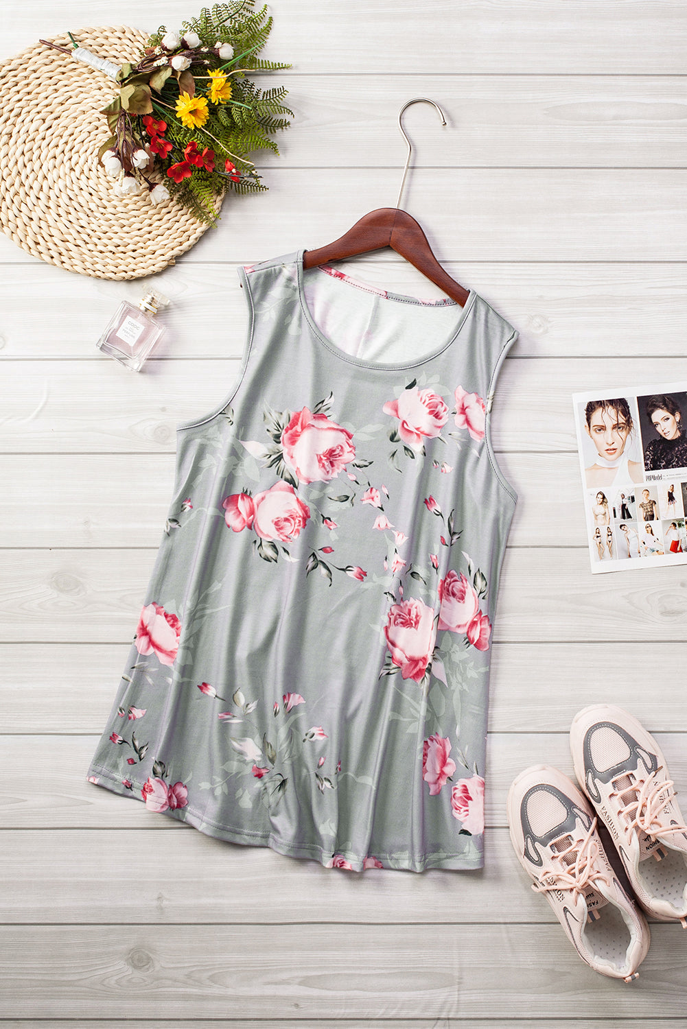 Floral Print Round Neck Casual Grey Tank Top