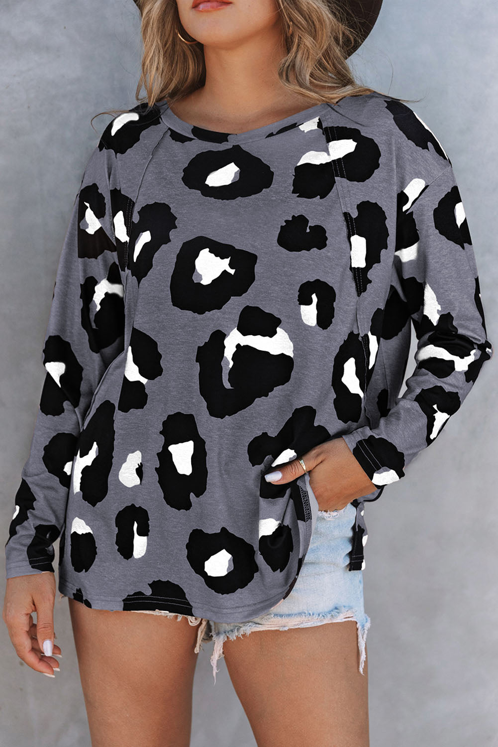 Print Drop Shoulder Pullover Long Sleeve Top